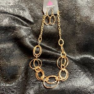 Golden Ovals Necklace Earring set